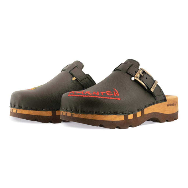 [Schwarz] Lukas Kärnten Herren Clog mit stick und biegsamer nachhaltiger holzsohle, der bestseller, farbe: schwarz, holzclogs woody, woody schuhe, woody shoes, handgemachte holzschuhe aus österreich, kärnten