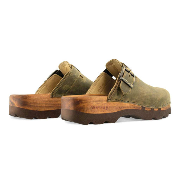 [Olivia] Lukas Clogs Herren mit biegsamer nachhaltiger holzsohle, der bestseller, farbe: olivia (grün), holzclogs woody, woody schuhe, woody shoes, handgemachte holzschuhe aus österreich, kärnten