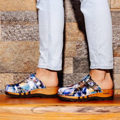 [Sex & Rock'n'Roll] Lukas Clogs Herren mit biegsamer nachhaltiger holzsohle, der bestseller, farbe: sex & rock'n'roll (multicolor), holzclogs woody, woody schuhe, woody shoes, handgemachte holzschuhe aus österreich, kärnten
