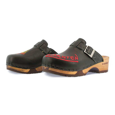 [Schwarz] Manu Kärnten Damen Clog mit stick und biegsamer nachhaltiger holzsohle, der bestseller, farbe: schwarz, holzclogs woody, woody schuhe, woody shoes, handgemachte holzschuhe aus österreich, kärnten