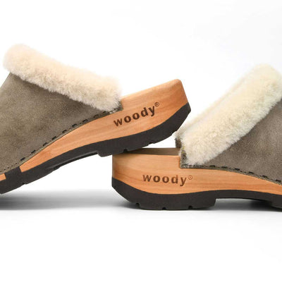 [Sand] Marie gefütterter Damen Clog, gefütterter damen clog mit biegsamer nachhaltiger holzsohle, lammfellfutter und kragen, farbe: sand, holzclogs woody, woody schuhe, woody shoes, handgemachte holzschuhe aus österreich, kärnten