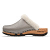 [Titan] Marie gefütterter Damen Clog, gefütterte Pantoletten. Holzclogs mit beigsamer Holz Sohle kaufen marie, gefütterter damen clog mit biegsamer nachhaltiger holzsohle, lammfellfutter und kragen, farbe: titan, holzclogs woody, woody schuhe, woody shoes, handgemachte holzschuhe aus österreich, kärnten