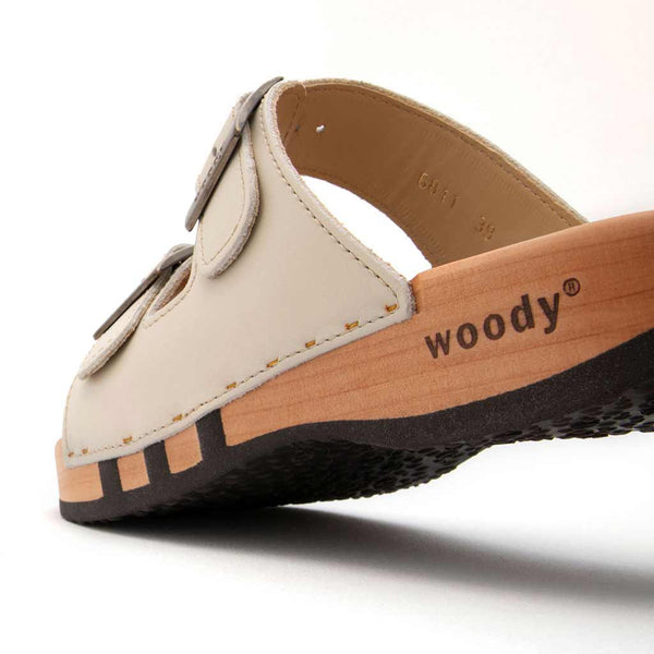 Maxima Damen Clog [Creme] maxima, pantoletten clogs damen mit biegsamer nachhaltiger holzsohle, der bestseller, farbe: creme, holzclogs woody, woody schuhe, woody shoes, handgemachte holzschuhe aus österreich, kärnten