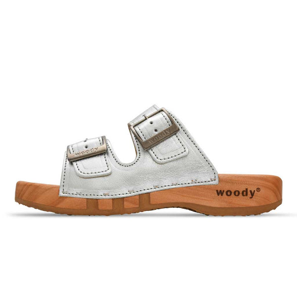 Maxima Damen Clog, pantoletten clogs damen mit biegsamer nachhaltiger holzsohle, der bestseller, farbe: silber, holzclogs woody, woody schuhe, woody shoes, handgemachte holzschuhe aus österreich, kärnten