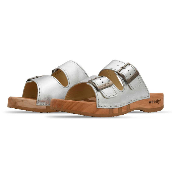 Maxima Damen Clog, pantoletten clogs damen mit biegsamer nachhaltiger holzsohle, der bestseller, farbe: silber, holzclogs woody, woody schuhe, woody shoes, handgemachte holzschuhe aus österreich, kärnten