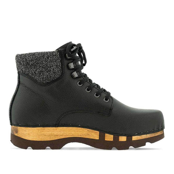 [Cervo Nero] Moritz Herren Clog Boots mit biegsamer nachhaltiger holzsohle, farbe: cervo nero schwarz, holzclogs woody schuhe, woody shoes, handgemachte holzschuhe aus österreich kärnten