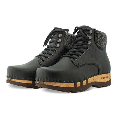 [Cervo Nero] Moritz Herren Clog Boots mit biegsamer nachhaltiger holzsohle, farbe: cervo nero schwarz, holzclogs woody schuhe, woody shoes, handgemachte holzschuhe aus österreich kärnten