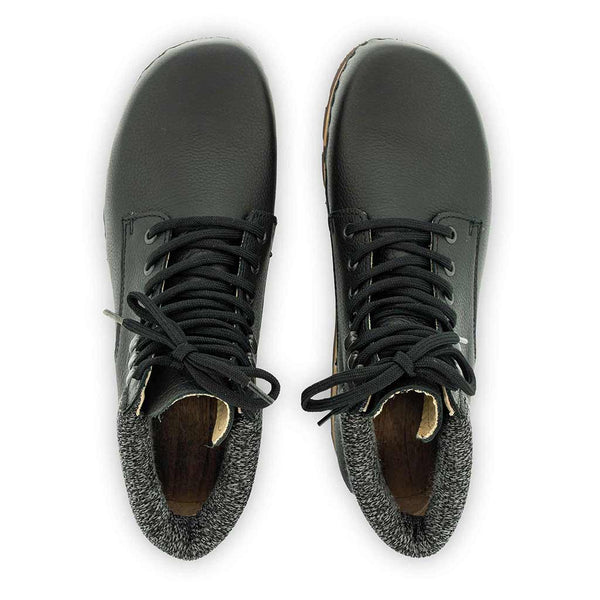 [Cervo Nero] Moritz Herren Clog Boots mit biegsamer nachhaltiger holzsohle, farbe: cervo nero schwarz, holzclogs woody schuhe, woody shoes, handgemachte holzschuhe aus österreich kärnten