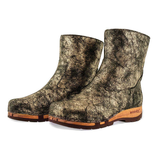 [Noirgold] Nena Damen Clog Stiefelette mit biegsamer nachhaltiger holzsohle, holzclogs woody schuhe, woody shoes, handgemachte holzschuhe aus österreich kärnten, farbe: noirgold (gold mit schwarzen cracks)