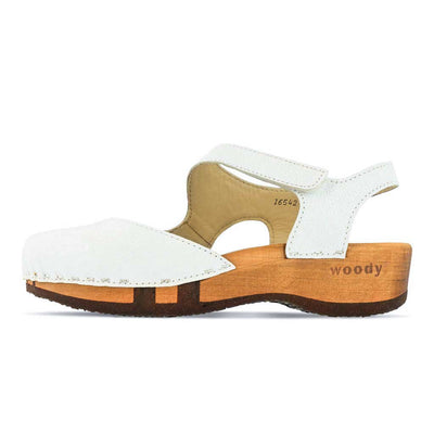 [Weiss] Nicole Damen Clog Sandale mit biegsamer nachhaltiger holzsohle, der bestseller, farbe: weiss, holzclogs woody, woody schuhe, woody shoes, handgemachte holzschuhe aus österreich, kärnten