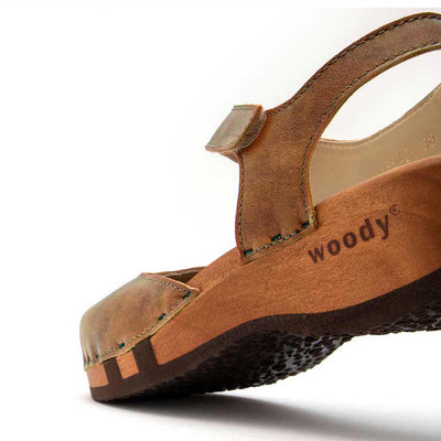 [Tabacco] Nicole Damen Clog Sandale mit biegsamer nachhaltiger holzsohle, der bestseller, farbe: tabacco-braun, holzclogs woody, woody schuhe, woody shoes, handgemachte holzschuhe aus österreich, kärnten