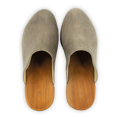 [Sand] Nina Damen Clog mit absatz und biegsamer nachhaltiger holzsohle, der bestseller, farbe: sand-warm_grey, holzclogs woody, woody schuhe, woody shoes, handgemachte holzschuhe aus österreich, kärnten