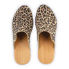 [Wildcat] Nina Damen Clog mit absatz und biegsamer nachhaltiger holzsohle, der bestseller, holzclogs woody, woody schuhe, woody shoes, handgemachte holzschuhe aus österreich, kärnten, farbe: wildcat (animal print - leo)