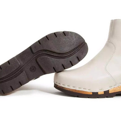 [Creme] Olga Damen Clog Stiefelette mit biegsamer nachhaltiger holzsohle, farbe: creme (naturweiss), holzclogs woody, woody schuhe, woody shoes, handgemachte holzschuhe aus österreich, kärnten