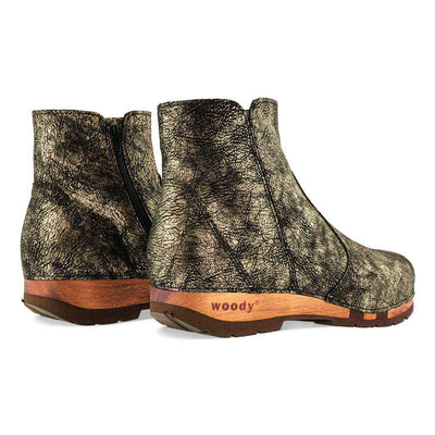 [Noirgold] Olga Damen Clog Stiefelette mit biegsamer nachhaltiger holzsohle, holzclogs woody, woody schuhe, woody shoes, handgemachte holzschuhe aus österreich, kärnten, farbe: noirgold (gold mit schwarzen cracks)