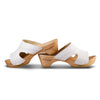 woody Fiona Damen-Pantolette in Weiss, Rueckansicht mit Holzsohle - handgefertigt in Oesterreich