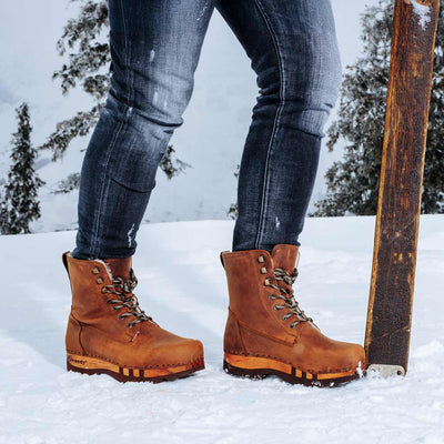 [Tabacco] Pascal Herren Clog Stiefel gefüttert. winterstiefel herren clogs, gefütterte holzclogs. woody holzschuhe gefüttert. winter schuhe holzclog, holzschuhe, woody schuhe, holz schuhe, holzclogs fell kaufen. Farbe: tabacco