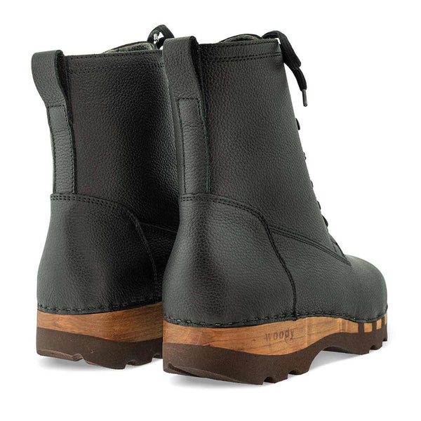 [Cervo Nero] Paul Herren Clog Stiefel mit biegsamer Sohle aus nachhaltigem Weidenholz, Farbe: cervo nero (schrarz-stukturiert)
