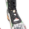 [Showtime] Ramona Clog Stiefel von woody Schuhe. Damen Stiefel mit hohem Schaft bestellen. Holzclog Stiefel. Holzstiefel. Stiefel für Damen handgemacht. Handgemachte Stiefel kaufen., farbe: showtime (multicolor-print)