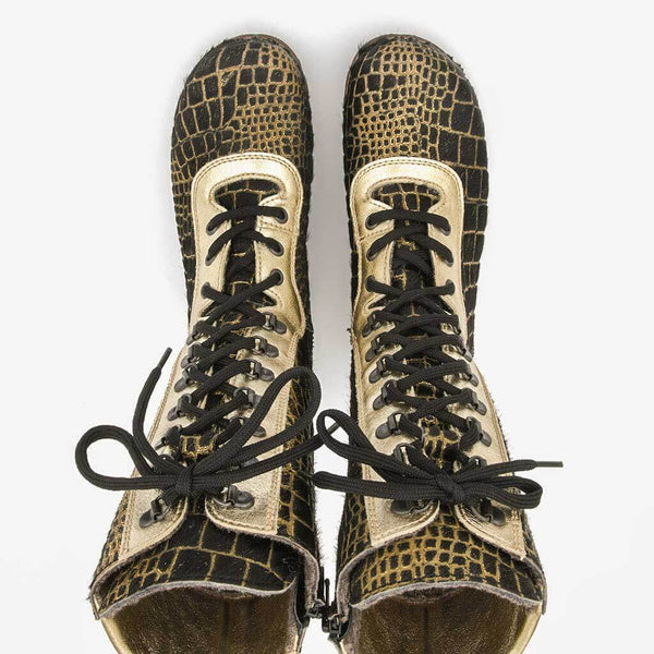 [Cocco Gold-Alaska Gold] Ramona Fell Damen Clog Stiefel, farbe: cocco gold - alaska gold. stiefel, winterclog, winterclogs. damenstiefel clogs weiss. damen fellschuhe bestellen, fellclogs, weisse fellstiefel mit holzschuhe, holzclogs fell kaufen.