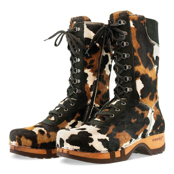 [Fell Kombi] Ramona Fell Damen Clog Stiefel im Leopard Design. Holzschuhe Damen, Damenstiefel clogs damen ramona fell, farbe: fell kombi (Kuhfell-Print). stiefel, winterclog, winterclogs. damenstiefel clogs weiss. damen fellschuhe bestellen, fellclogs, weisse fellstiefel mit holzschuhe, holzclogs fell kaufen.