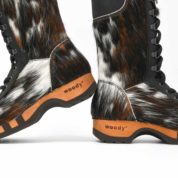 [Fell Natur] Ramona Fell Damen Clog Stiefel, farbe: Naturfell. stiefel, winterclog, winterclogs. damenstiefel clogs. damen fellschuhe bestellen, fellclogs, weisse fellstiefel mit holzschuhe, holzclogs fell kaufen.