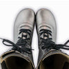 [Titan] Ramona Clog Stiefel von woody Schuhe. Damen Stiefel mit hohem Schaft bestellen. Holzclog Stiefel. Holzstiefel. Stiefel für Damen handgemacht. Handgemachte Stiefel kaufen., farbe: titan