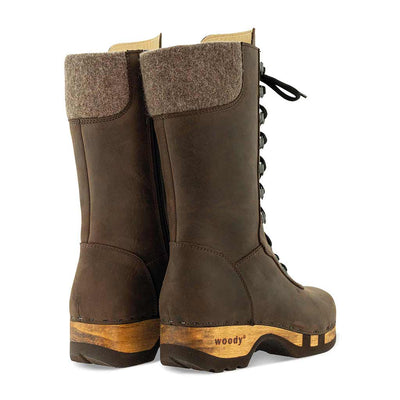 [Caffe] Ramona Clog Stiefel von woody Schuhe. Damen Stiefel mit hohem Schaft bestellen. Holzclog Stiefel. Holzstiefel. Stiefel für Damen handgemacht. Handgemachte Stiefel kaufen., farbe: caffe (schwarz)Ramona von woody Schuhe. Damen Stiefel mit hohem Schaft bestellen. Holzclog