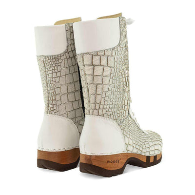 [Cocco Silver] Ramona Fell Damen Clog Stiefel, farbe: cocco silver. stiefel, winterclog, winterclogs. damenstiefel clogs weiss. damen fellschuhe bestellen, fellclogs, weisse fellstiefel mit holzschuhe, holzclogs fell kaufen.