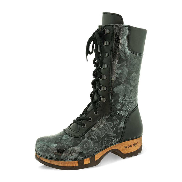 [Coraflor Silber] Ramona Clog Stiefel von woody Schuhe. Damen Stiefel mit hohem Schaft bestellen. Holzclog Stiefel. Holzstiefel. Stiefel für Damen handgemacht. Handgemachte Stiefel kaufen., farbe: coraflor silver (schwarz mit silbernem Blumendruck)
