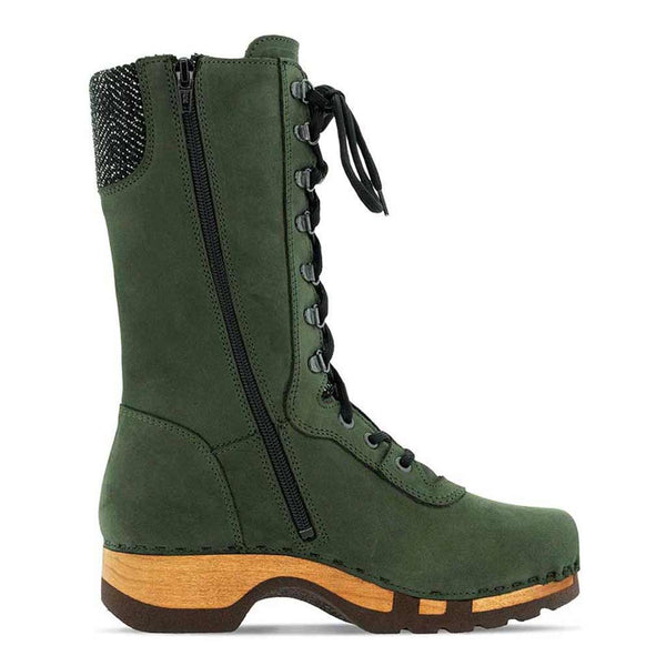 [Forest] Ramona Clog Stiefel von woody Schuhe. Damen Stiefel mit hohem Schaft bestellen. Holzclog Stiefel. Holzstiefel. Stiefel für Damen handgemacht. Handgemachte Stiefel kaufen., farbe: forest