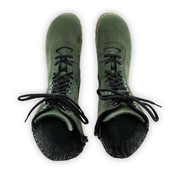 [Forest] Ramona Clog Stiefel von woody Schuhe. Damen Stiefel mit hohem Schaft bestellen. Holzclog Stiefel. Holzstiefel. Stiefel für Damen handgemacht. Handgemachte Stiefel kaufen., farbe: forest