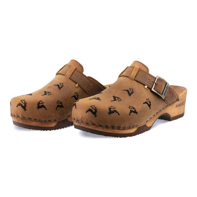 [Tabacco] Ricke Damen Clog, clog mit stick hirsche streumuster für damen, biegsame nachhaltige holzsohle, farbe: tabacco, holzclogs woody, woody schuhe, woody shoes, handgemachte holzschuhe aus österreich, kärnten