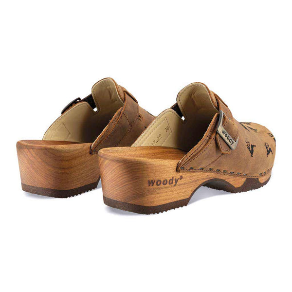[Tabacco] Ricke Damen Clog, clog mit stick hirsche streumuster für damen, biegsame nachhaltige holzsohle, farbe: tabacco, holzclogs woody, woody schuhe, woody shoes, handgemachte holzschuhe aus österreich, kärnten