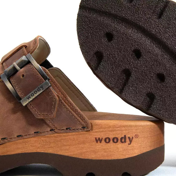 [Tabacco] Roderich Herren Clog mit Stick hirsche streumuster für herren, biegsame nachhaltige holzsohle, farbe: olivia, holzclogs woody, woody schuhe, woody shoes, handgemachte holzschuhe aus österreich, kärnten