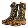 [Ghepardo] Rosanna Fell Damen Clog Stiefel von woody Schuhe. Damen Stiefel mit hohem Schaft bestellen. Holzclog Stiefel. Holzstiefel. Stiefel für Damen handgemacht. Handgemachte Stiefel kaufen. - farb: gheparo (animalprint)