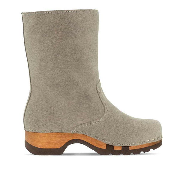 [Sabbia] Rose Damen Clog Fell Schlupfstiefel mit biegsamer nachhaltiger holzsohle, holzclogs woody, woody schuhe, woody shoes, handgemachte holzschuhe aus österreich, kärnten, farbe: sabbia (sand)