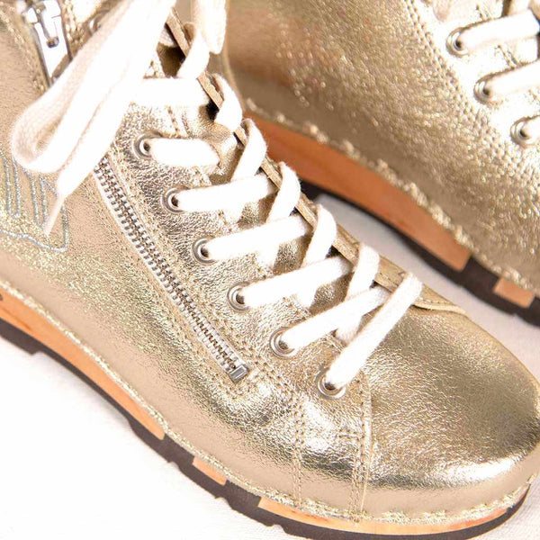 [Gold] Roxy Damen Clog Sneaker mit hohem schaft und biegsamer nachhaltiger holzsohle, farbe: gold (glattleder), holzclogs woody, woody schuhe, woody shoes, handgemachte holzschuhe aus österreich, kärnten