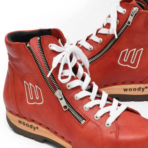 [Rosso] Roxy Damen Clog Sneaker mit hohem schaft und biegsamer nachhaltiger holzsohle, farbe: rosso (rot), holzclogs woody, woody schuhe, woody shoes, handgemachte holzschuhe aus österreich, kärnten
