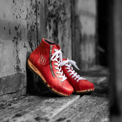 [Rosso] Roxy Damen Clog Sneaker mit hohem schaft und biegsamer nachhaltiger holzsohle, farbe: rosso (rot), holzclogs woody, woody schuhe, woody shoes, handgemachte holzschuhe aus österreich, kärnten