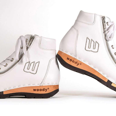 [Weiss] Roxy Damen Clog Sneaker mit hohem schaft und biegsamer nachhaltiger holzsohle, farbe: weiss (glattleder), holzclogs woody, woody schuhe, woody shoes, handgemachte holzschuhe aus österreich, kärnten