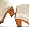 [Gold] Tanja Damen Clog Stiefelette, woody holzschuhe. tanja ankle boots gefüttert, damenstiefel, stiefel, damenclogs mit flexibler, biegsamer holzsohle. holzclogs, clogs damen knöchel stiefel, damen clogs mit fussbett. ankleboots holz schuhe, holzclog, holzschuhe kaufen, Farbe: gold