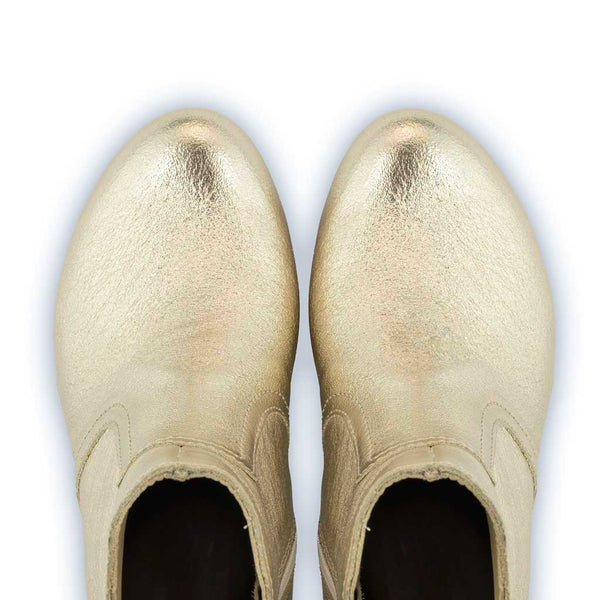 woody Tanja Damen-Clog-Stiefelette aus Leder in Gold mit biegsamer Holzsohle - handgefertigt in Oesterreich