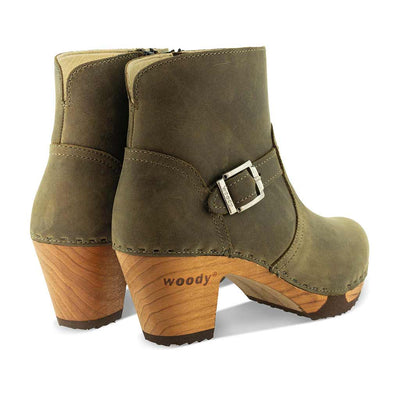 [Olivia] Tina Damen Clog Stiefelette woody Schuhe. Damen Stiefelette mit Absatz. Clog mit Kalbslederfutter als Damenstiefel. Damenclogs, Damen Clogs - Clogs Damen. Holzschuhe für Damen, Damen Clogs, Holzclogs, Damen Pantoletten mit Holzsohle. Farbe: Olivi (Olivgruen)