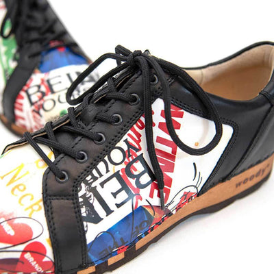 [Showtime] Wayne Herren Clog Sneaker mit biegsamer nachhaltiger holzsohle, der bestseller, farbe: showtime (multicolor-westwood), holzclogs woody, woody schuhe, woody shoes, handgemachte holzschuhe aus österreich, kärnten