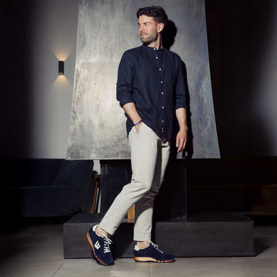 [Navy-Creme] Wayne Herren Clog Sneaker, Herrenclog Sneaker, sneakers clogs herren mit biegsamer nachhaltiger holzsohle, der bestseller, holzclogs woody, woody schuhe, woody shoes, handgemachte holzschuhe aus österreich, kärnten, farbe: navi-creme