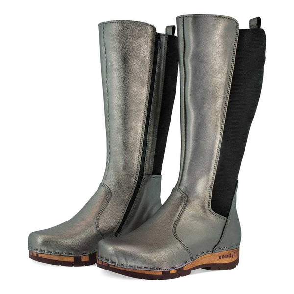 [Titan] ZOEY - Zoey Damen Clog Stiefel, woody Schuhe. Damen Stiefel mit Absatz. Damenclogs, Damen Clogs - Clogs Damen. Holzschuhe für Damen, Holzclogs, Damen Pantoletten mit Holzsohle. Damen Stiefelette kaufen. Farbe: titan (metallic-leder)
