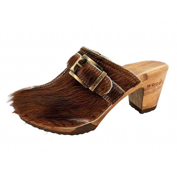 [Natur Fell] Claudia Damen Fell Clog, farbe: fell natur_clogs pantolette damen mit absatz auf biegsamer nachhaltiger weidenholzsohle, holzclogs woody, woody schuhe, woody shoes, handgemachte holzschuhe aus österreich, kärnten