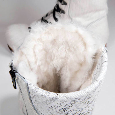 [Weiss Fell] Rosanna Fell Damen Clog Stiefel weiss. stiefel, winterclog, winterclogs. damenstiefel clogs weiss. damen fellschuhe bestellen, fellclogs, weisse fellstiefel mit holzschuhe, holzclogs fell weiss kaufen.