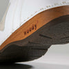 [Weiss-Hielo] Wayne Herren Clog Sneaker, woody holzschuhe. herren clogs, flexible, biegsame holzsohle. holzclogs, sneaker clogs herren, männer clogs mit fussbett. woody leder clogs herren. holzclogs, holzschuhe bestellen. farbe: weiss-hielo
